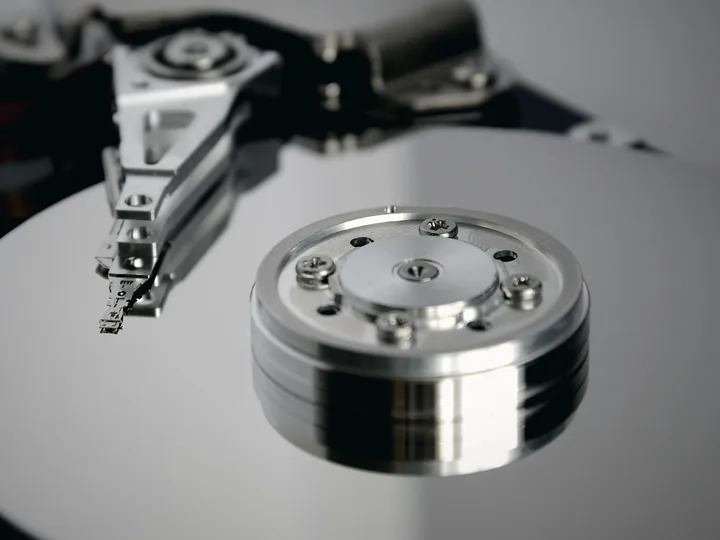 Hard disk drives