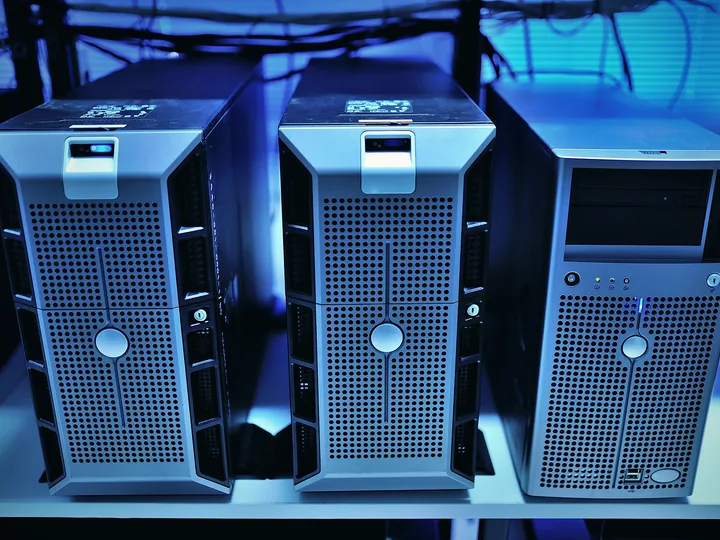 Whole computers, laptops & servers